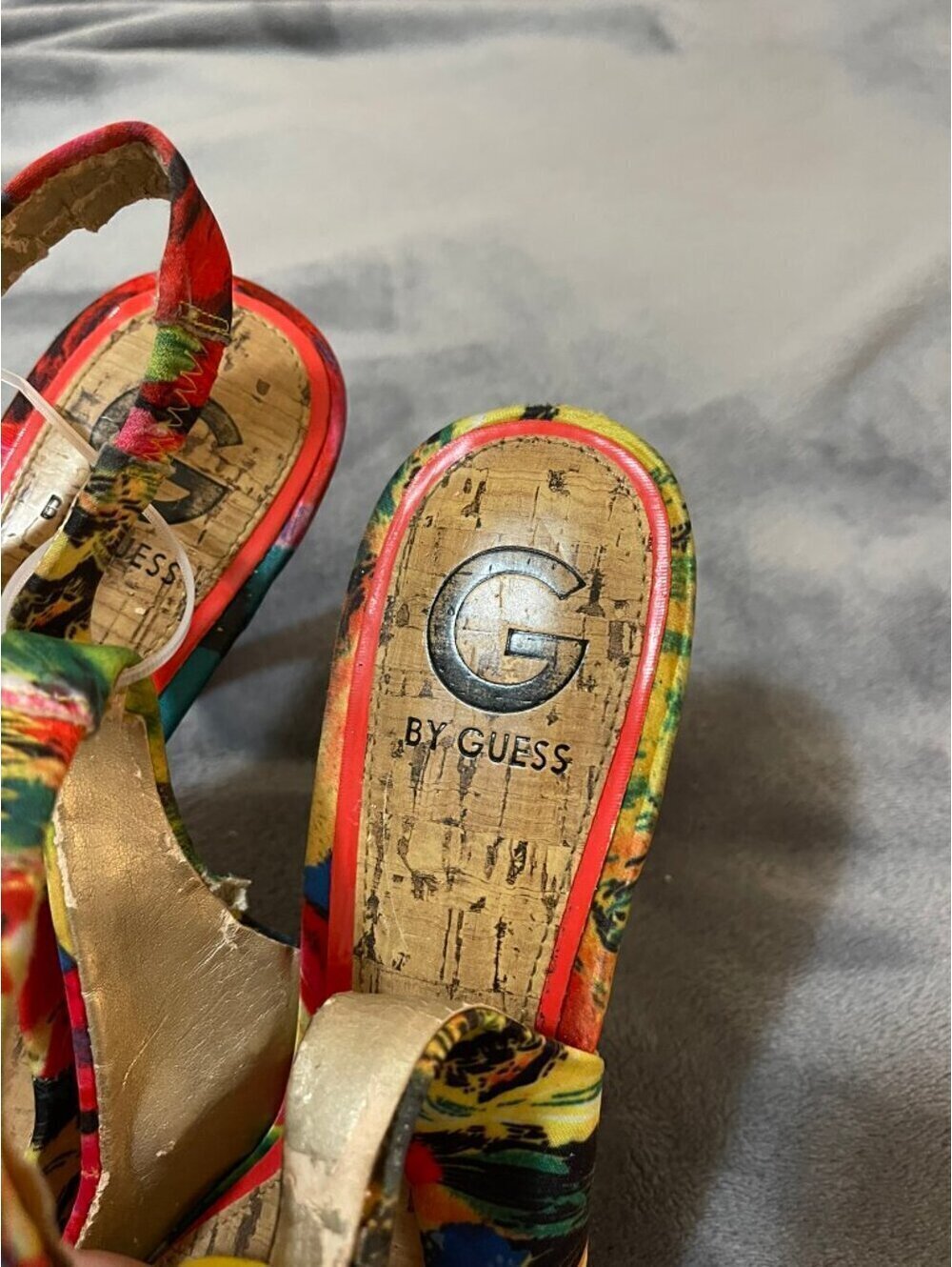 G by Guess | Women's Sz 10 | Guess Multicolor Slingback Peep-Toe Heels - Picture 9 of 10
